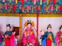 千年炉火照孝魂